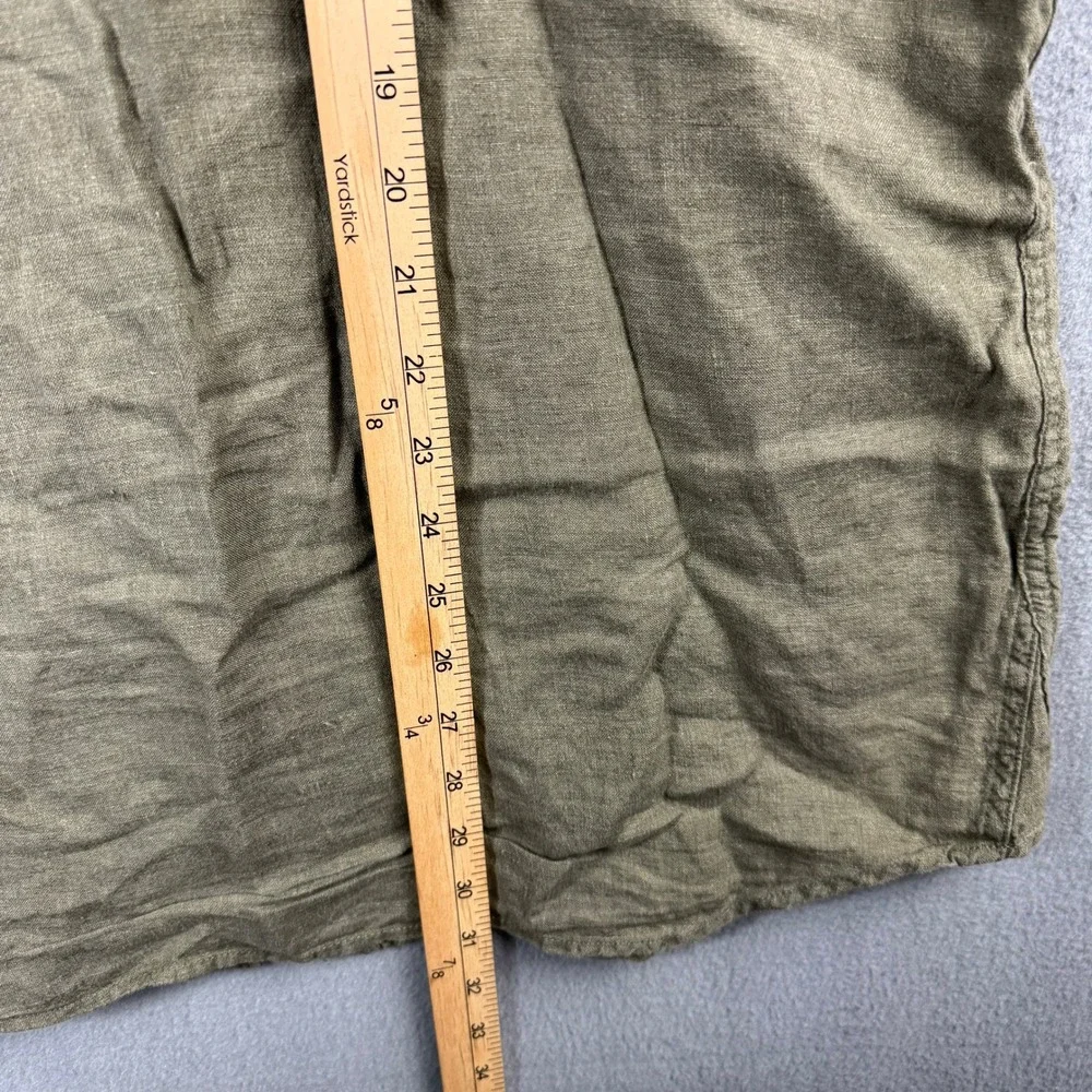 Banana Republic brand banana
